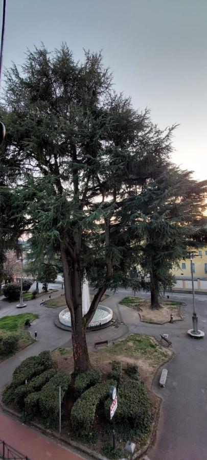 Claudia'S Home Pescia Bagian luar foto